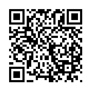 而且那些男人怎么可以和自己的阿墨比较呢二维码生成