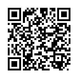 而中间的两丝苍白色的火焰也开始沸腾了起来二维码生成