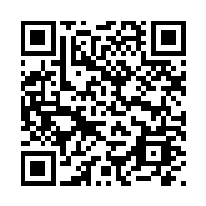 而乖萌的哆啦a梦憨厚的维尼熊等等二维码生成