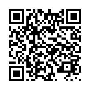 而他的手掌已经被小二比充满腐蚀二维码生成