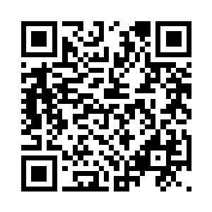 而关灿灿亦同样地瞪大着眼睛回视着对方二维码生成