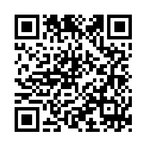 而其中一部分化为了一个庞大的机械身躯二维码生成