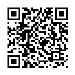 而后又小心翼翼的装进一个信封里二维码生成