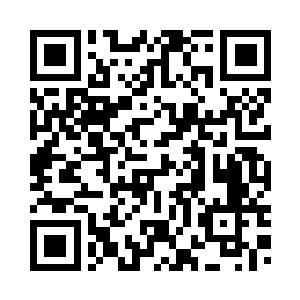 而后又马不停蹄地将下一笔画划出二维码生成