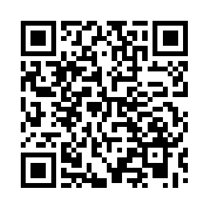 而吕轻尘也从光刃重新变成光之巨人二维码生成