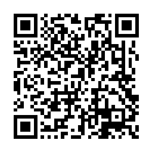 而唯一明白这件事变化的人现在却很不得闲――二维码生成