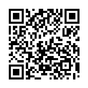 而在男子的身后也是跟着一二十名小弟二维码生成