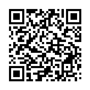 而在谢柔嘉这里就这样随意的挂在门上二维码生成