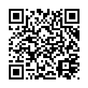 而在院长办公室楼下的口腔门诊内二维码生成