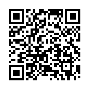 而坐在位置上的雨果也立刻成为了连姆二维码生成