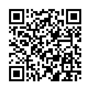 而她嘴里则死死的咬住了一条枕巾二维码生成