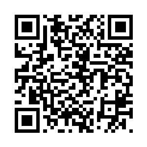 而她的秀目此时此刻已经寒冷了下来二维码生成