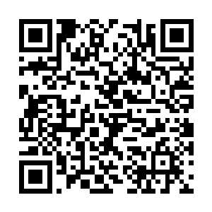 而她身上那一股清冽神秘的幽香浸入他的呼吸之中二维码生成