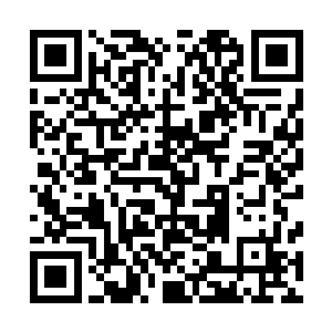 而就在楚旬已经在自身神界里面适应了新的能力和战斗方式二维码生成