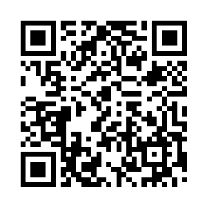 而屋子里面的修士也都纷纷取出传讯玉简二维码生成