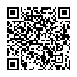 而并非随意一个幻符只要心念一动想化成什么便能化成什么二维码生成