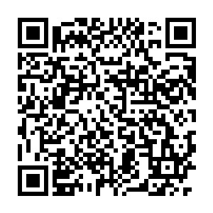 而张铁每次都要硬充男子汉学哥哥一样用冷水洗而受老妈一通唠叨二维码生成