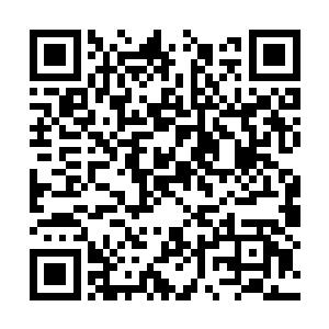 而很快便见几根飞影朝着贺齐的后背接连飚飞射去二维码生成