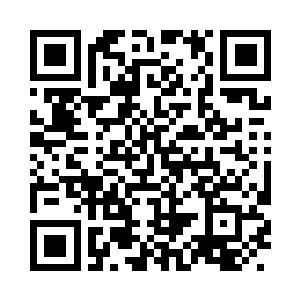 而我匆匆的跟着韩若诗的背影往前走去二维码生成