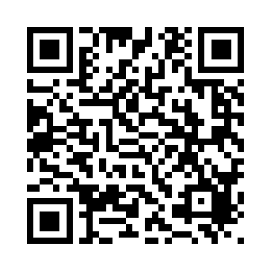 而是半低着头走到我身后的门那里二维码生成