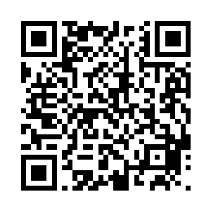 而是用竹片和藤条制作了一个简易弓箭二维码生成