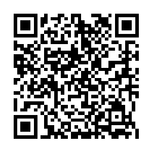 而是目光聚焦在了追过来的唐铮和九天玄女身上二维码生成