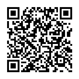 而是直接奔着距离门口最近的一张病床走了过去二维码生成