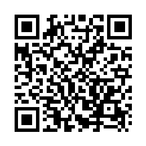 而是走到竖立在路边的一根废弃电线杆旁边二维码生成
