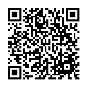 而更令人震惊的是他说的那几句话里隐约透露出来的一些信息二维码生成