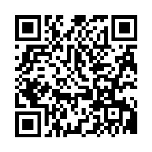 而李叶扬则是开始在雷天的周围布置阵法二维码生成