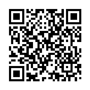 而杨开依然坐在原地笑吟吟地望着他二维码生成