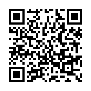 而此刻在一边的苏凡半蹲着身子在地上二维码生成