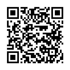 而此时那大地族修士却是嚣张地看着沙小凡道二维码生成