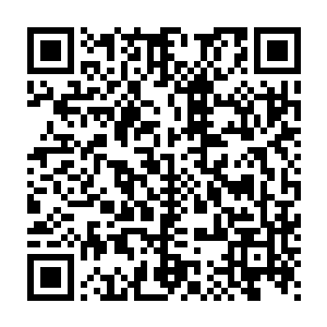 而流墨墨他们一行人则和易红仙人一起去了虚元仙山的护山大阵处二维码生成