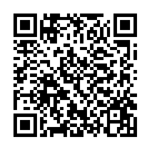 而点了火就跑的穆扬灵此时正乐滋滋的给齐浩然写信二维码生成