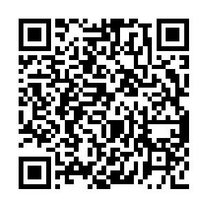 而现在他的身体居然被我用蛮力直接捏成了碎片二维码生成