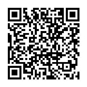 而电台节目的大部分内容也都会为坐在车子里的人们服务二维码生成