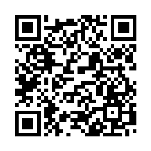 而男的则是鹿州侯的纨绔儿子鲁璞二维码生成