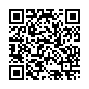 而祺山军正在这段城墙上攻击前方的妖蛮二维码生成