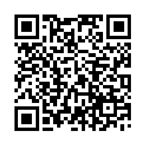 而红鹰对龙族的鲜血可是非常感兴趣的二维码生成