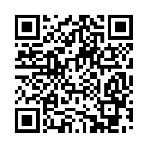 而脚底也飞快弹出了一根寒光闪闪的格斗刺二维码生成