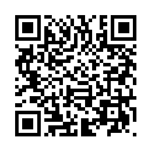 而萝拉刚好因为联盟开战的事宜有些无所事事二维码生成