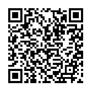 而赫连惠敏却完全没有提过自己的亲生父母的身份二维码生成