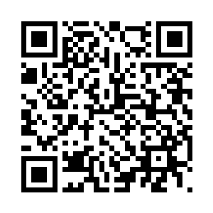 而跟着苏凡等人出来的同样还有蛇夫圣骑二维码生成