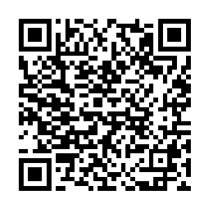 而这个第三医院就是完完全全谢家人自己开的医院二维码生成