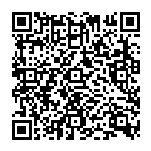 而这也让严默重新重视并研究起训练法――纯武力战士训练法就是这么被琢磨出来的二维码生成
