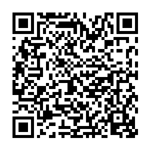 而这也让珍妮不能再避开切萨雷了――之前她一直在玛丽身上集火二维码生成
