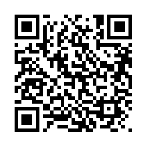 而这群人之中最紧张的要数骆俾阁了二维码生成