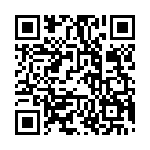 而那几个先前花痴一样的女学生更是双眼放光二维码生成