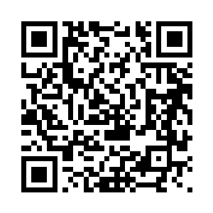 而金在珉和申世京开始往最上面的楼层移动二维码生成